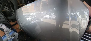 Volvo XC90 bonnet available for sale clean clean.