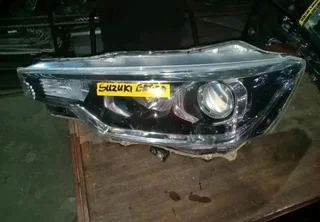 Suzuki Ertiga Headlight Available For Sale