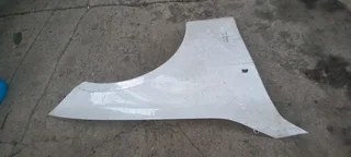Bmw G22 right fender and right side mirror available for sale.