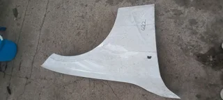 Bmw G22 right fender and right side mirror available for sale.
