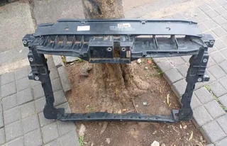 Vw Tiguan Cradle Available For Sale.