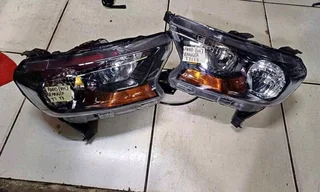 Ford Ranger T7..t8  Both Sides Headlights