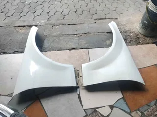 W204 Mercedes Benz left and right side fenders