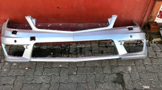 Mercedes-benz C63 Amg/w204 Front Bumpers