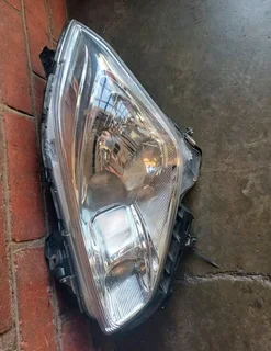 Suzuki swift Leftside headlight available