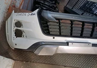 Isuzu Dmax 2024 model frant bumper available
