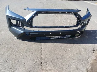 TOYOTA RAV4 NEW SHAPE BUMPER WITH GRILLE