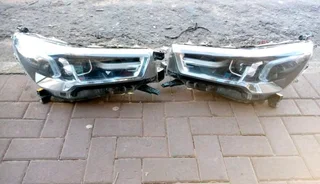 Toyota Hilux GD6 Headlight 2023-2024 L&amp;R