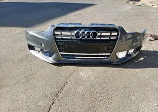 AUDI A5 BUMPER WITH GRILL 2016 AVAILABLE FOR SALE CLEAN