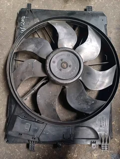 Mercedes Benz GLk and w204 radiator fan