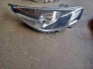 Kia rio headlight 2018 -2024 right side normal available.