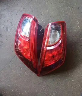 Mazda cx3 taillight 2020-2023 available for sale.