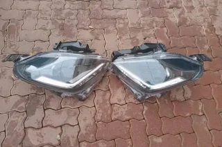 Suzuki swift Left and right headlights 2024-2025 Model is available