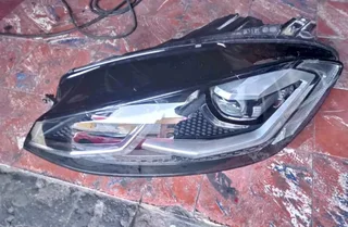 VW Golf 7.5 Tsi headlight available for sale clean clean