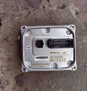 Mercedes Benz W205 single xenon module