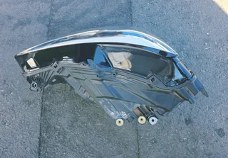 AUDI Q3 RIGHT SIDE HEADLIGHT RIGHT 2019 2020 2021 LED 83A941012B