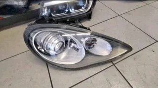 Porsche Panamera 970 Xenon  Headlight available