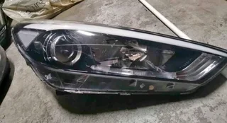 Hyundai TUCSON XG 2015-2017 HALOGEN  HEADLIGHT AVAILABLE