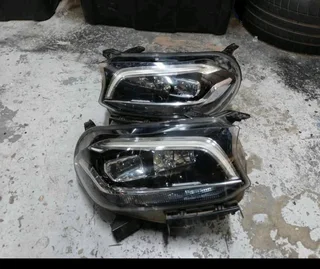 Mercedes-Benz X-Class (W470) Xenon headlight,available