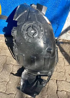 MERCEDES BENZ W177 FRONT RH FENDER LINER I