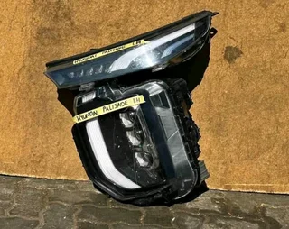 Hyundai palisade leftside headlights available for sale