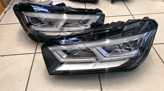 Audi Q5 2018-2020 Headlights Available For Sale.