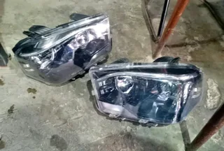 MAHINDRA SCORPION HEADLIGHT LEFT AND RIGHT SIDE FOR SALE