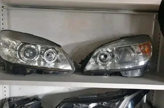 MERCEDES BENZ C-CLASS W204 PRE-FACELIFT XENON HEADLIGHTS AVAILABLE