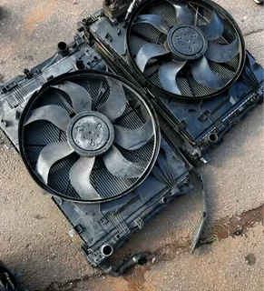 Mercedes-Benz W205 Radiator set available for sale.