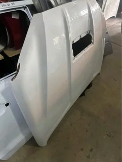 Mahindra Scorpio Bonnet available for sale clean.