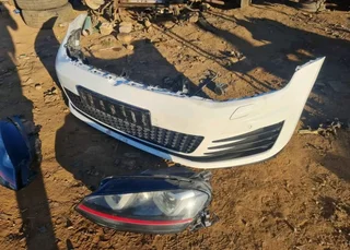 VW Golf 7 gti front spares Headlights,bonnet,bumper, radiator set for sale