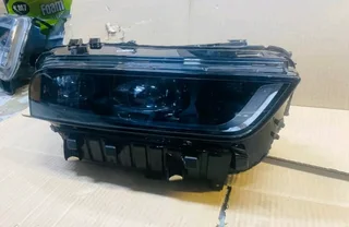 BMW X7 full led adaptive 2023-2024 headlight