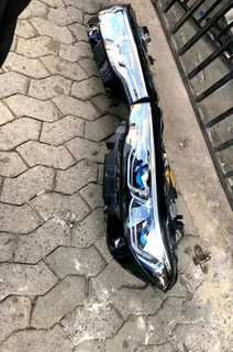 BMW x7 G07 lesar headlights available for sale clean