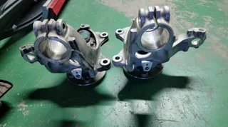 MERCEDES BENZ A247 STUB AXELS  WITH BEARINGS