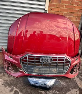 Audi Q5 Bumper, Headlights And Bonnet Available