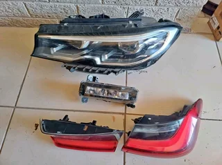 BMW G20 G21 G28 Front Bumper LED Headlight / Foglight &amp; Rear Inner &#43; Outer LED Taillights