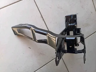 BMW X3 X4 M G01 G02 F97 F98 Front Bumper Headlight Support Bracket LHS (7400113)