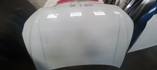 Bmw X1 F48 bonnet front bumper available for sale clean clean.