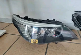 BMW E60 xenon headlight RHS available