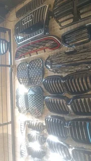 Bmw Kidneys Grills In All Series F30 F20 22 G20 M5 G01 G05 X3 X5  Nd G30 Clean And Excellent
