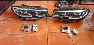 BMW G20 HEADLIGHTS AVAILABLE FOR SALE CLEAN