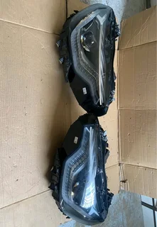 BMW 2 Series G42 / M2 G87 full LED shadowline headlights