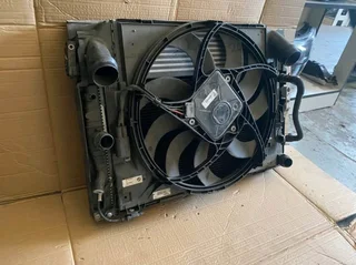 BMW 3 Series F30 F31 radiator cooling fan
