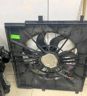 Mercedes Vito Radiator Fan