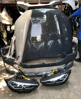 BMW 8 series  headlights and bumper bonnet