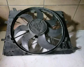 Mercedes Benz Glc W253 Radiator Fan Available