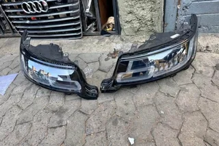 Range Rover sport 2020 headlights