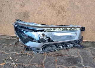 Toyota Hilux Gd6 Legend Right Front Head Light