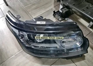 Range Rover Vogue 2018/19 Right Side Headlight
