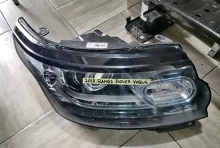 RANGE ROVER VOGUE 2018/19 RIGHT SIDE HEADLIGHT